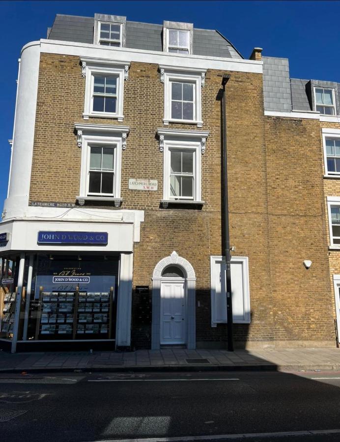 Lovely 2 Bedroom Serviced Penthouse Battersea Park Road Londen Buitenkant foto